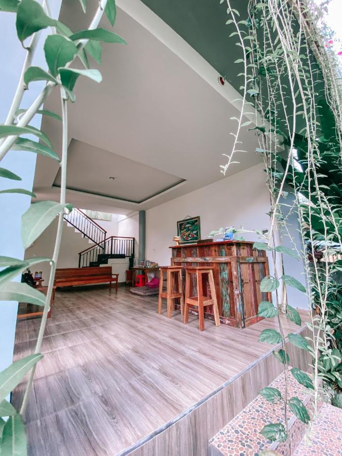Umah Kayu Ubud Bagian luar foto