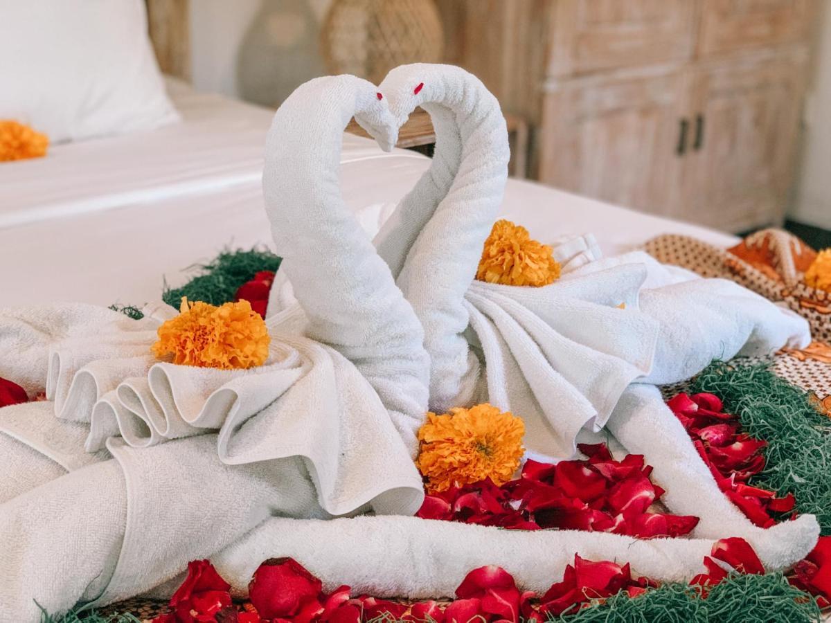 Umah Kayu Ubud Bagian luar foto